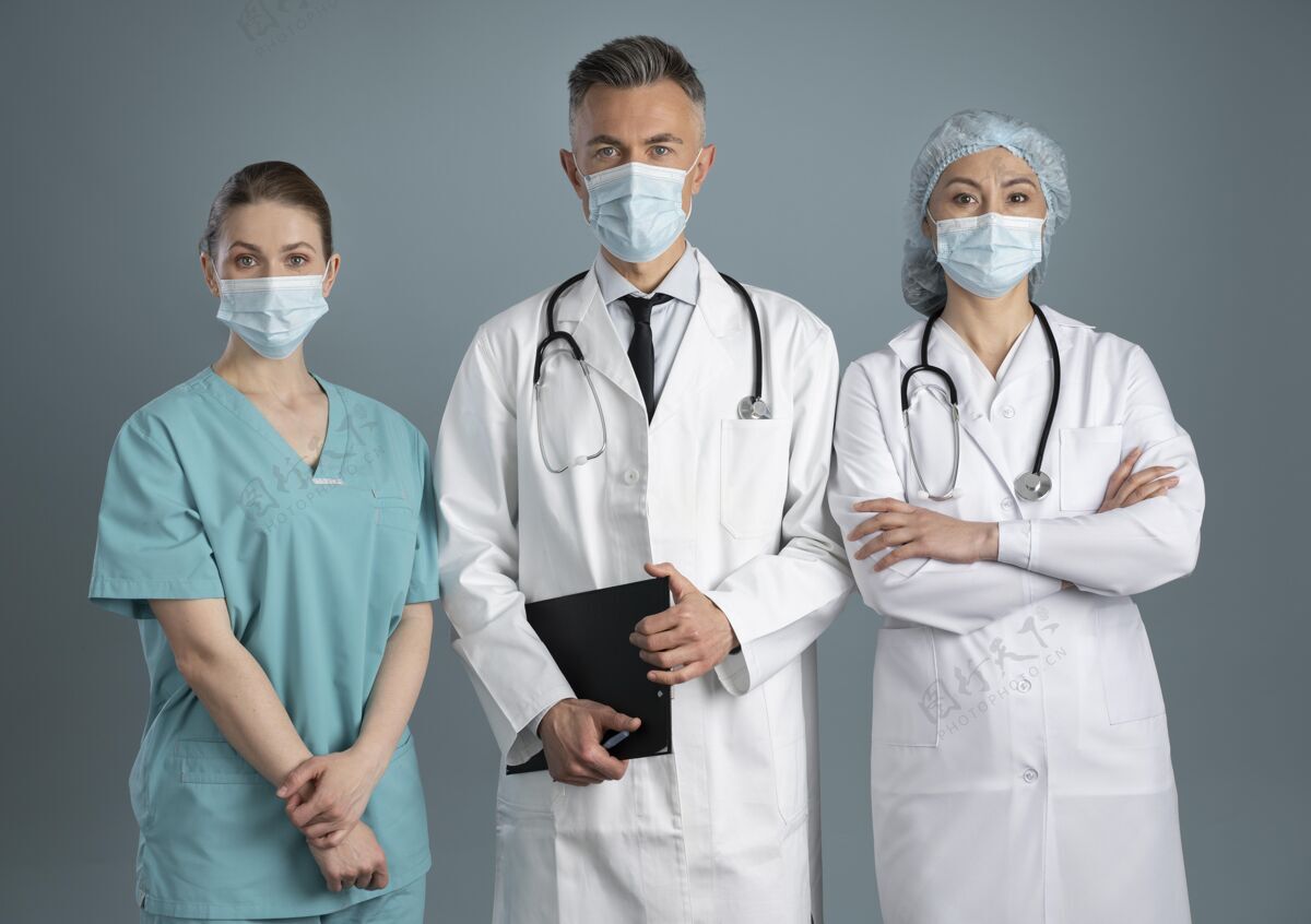 医疗护理医生和护士在特殊设备工人工作医生