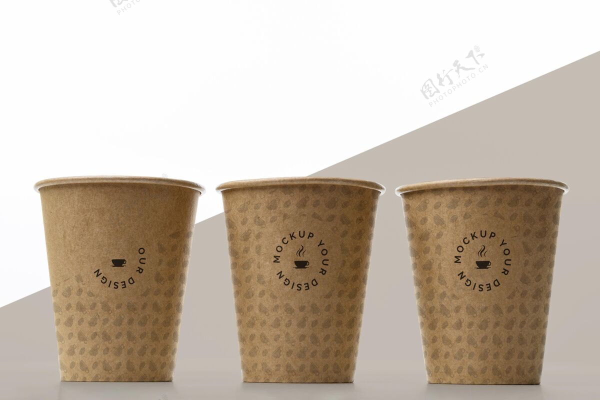 模型桌上有咖啡模型的塑料杯品牌商标模型塑料杯