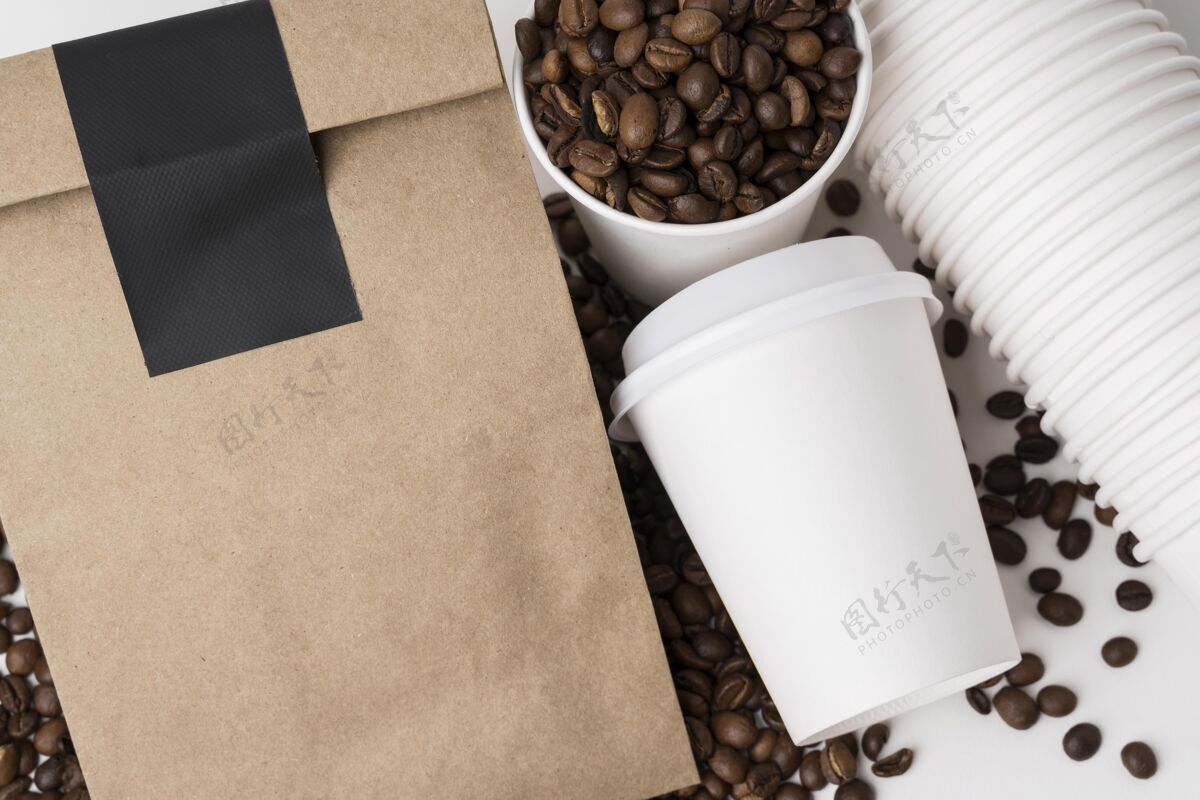塑料杯咖啡用塑料杯和纸袋商标模型商标咖啡