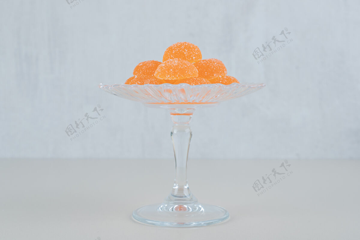 果酱一个盛着橘子糖果酱的玻璃盘子糖糖果明胶